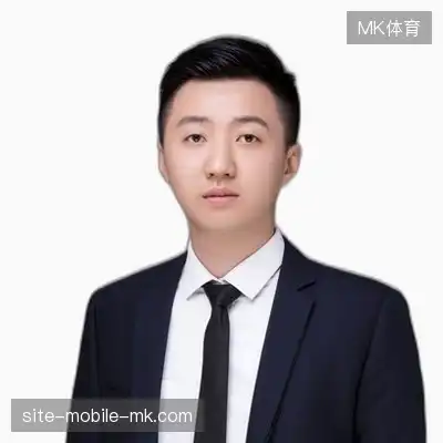 傅诺涵